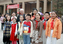 我校民乐班同学参加古巴使馆联欢活动